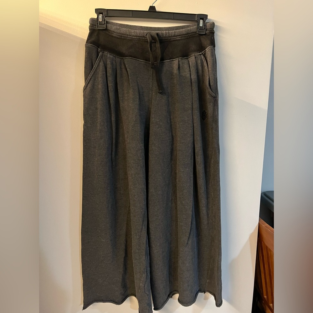 Free people small wide leg pants